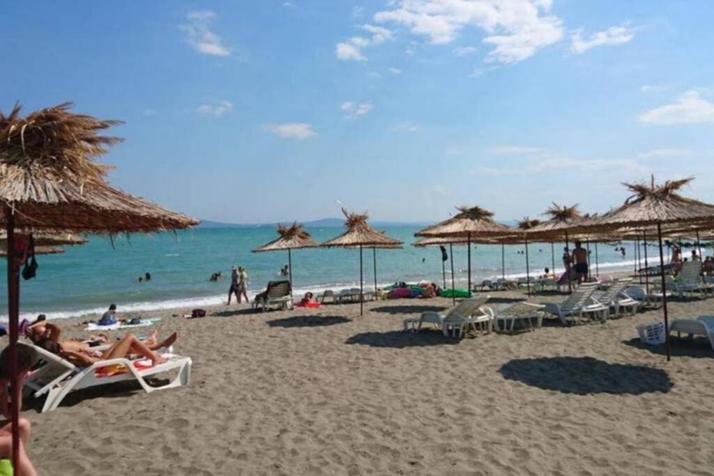 Seaview Apartment - Clara Sarafovo - 100M To Sea Μπουργκάς Εξωτερικό φωτογραφία