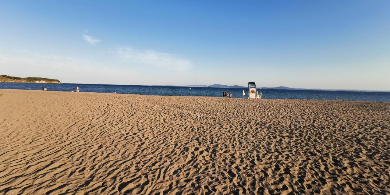 Seaview Apartment - Clara Sarafovo - 100M To Sea Μπουργκάς Εξωτερικό φωτογραφία